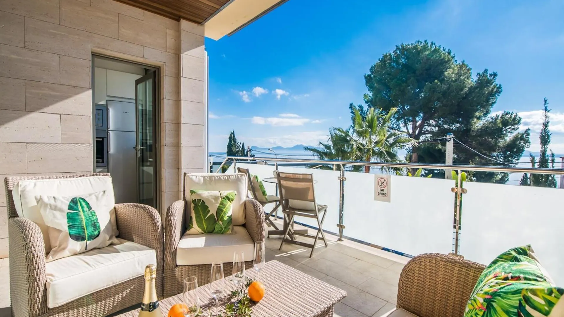 Stunning Villa With Private Terrace Alcanada 0*,  İspanya